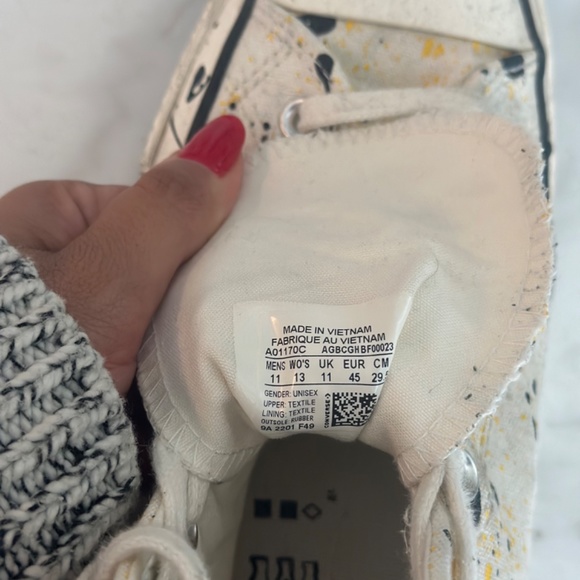 Converse - Picture 4 of 6